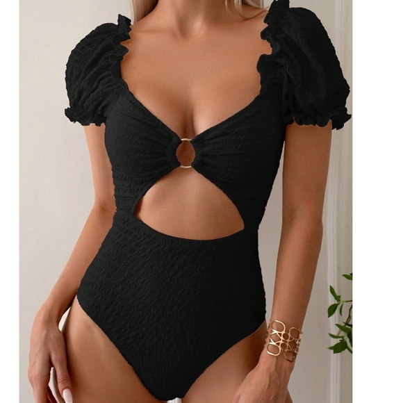 Textured Ruffle Puff Sleeve Cut out Monokini One Piece Swimsuit - Picture 9 of 9